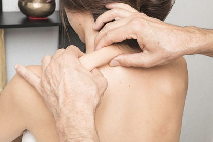Bild von Faszien-Behandlung (Bindegewebsmassage) 25'